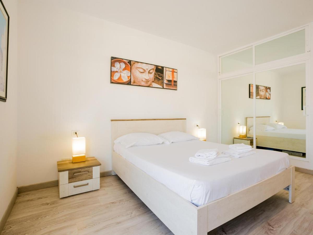 539 Marina Palace Swimming Pool Apartment Каляо Салвахе Екстериор снимка
